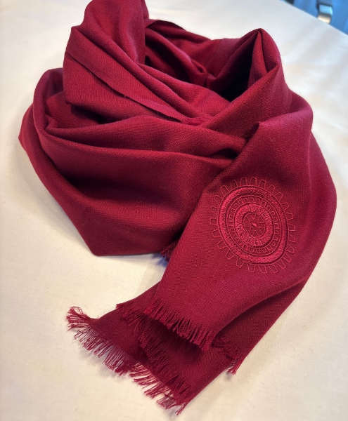 Wollschal  mit Emblem  bordeaux